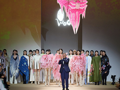 “‘嫵’光时色”，共忆美好年华 ——嫵WOO 2021秋冬新品亮相上海时装周