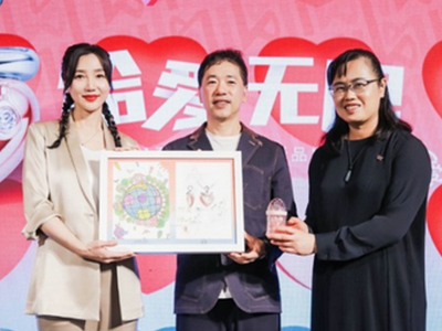 周大福1811致意未来无限可能，阿朵助力「给爱」新品发布