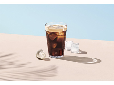Nespresso浓遇咖啡全新推出限量版椰林树影风味冰咖啡 当冰咖啡邂逅热带椰香风情，碰撞出炎炎夏日酷爽滋味
