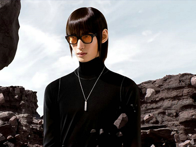 攀山越岭 无“锁”畏惧 GENTLE MONSTER X AMBUSH合作系列上市