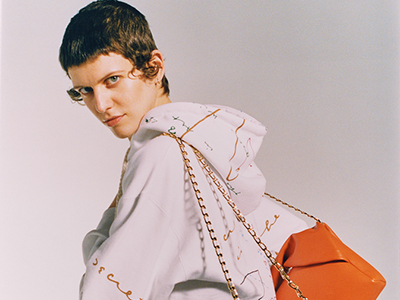 JW Anderson重塑经典Twister手袋