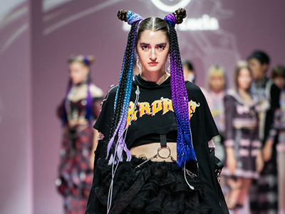 Bronze Lucia 2022春夏上海时装周 多元大秀 奇趣幻境 共赴崭新时装之旅