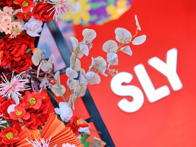 SLY专属花纹演绎绮丽万圣，打造灵感花坊空间