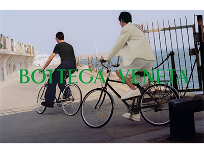 BOTTEGA VENETA 推出PILLOW运动鞋系列