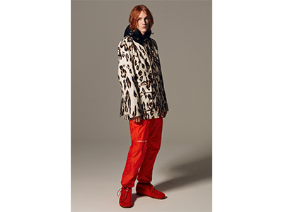 盟可睐Moncler全新2 Moncler 1952男士系列焕新亮相