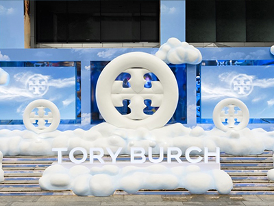 TORY BURCH T MONOGRAM主题快闪店于新加坡威士马广场精彩启幕