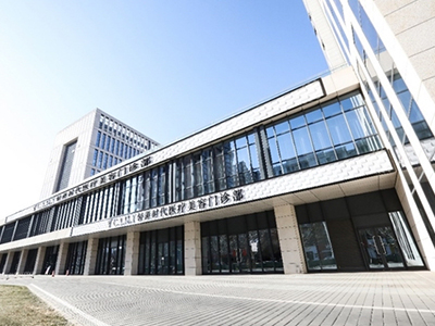 轻颜时代成为全国首批中整协“放心美医无忧”全过程保障示范医院