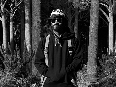 MONCLER X SALEHE BEMBURY联名系列  盟可睐MONCLER携手SALEHE BEMBURY共塑新颖视角，  畅行奢华疆域，礼赞人与自然隽永亘久的紧密联结