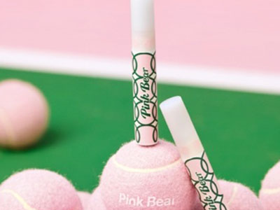  轻盈锁色不沾杯 PinkBear 皮可熊全新网球唇釉为运动少女助力