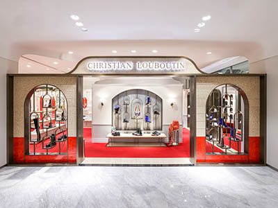 CHRISTIAN LOUBOUTIN路铂廷北京SKP ASTROLOUBI快闪店揭幕