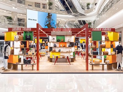 Miu Crew 限时店登陆上海IAPM