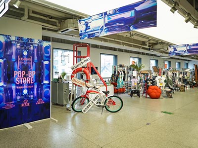 香港限时快闪空间，空降上海淮海中路