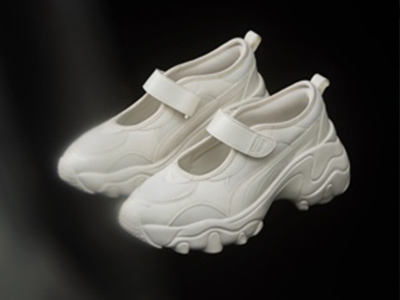 PUMA推出全新鞋款PULSAR WEDGE SANDAL