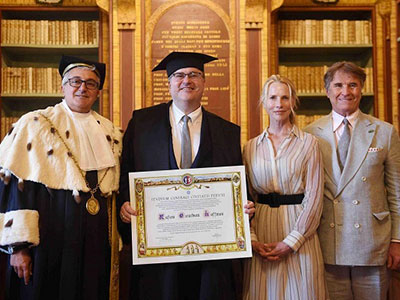 企业家Reid Hoffman荣获佩鲁贾大学荣誉博士学位