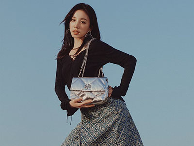宋雨琦正式出任TORY BURCH品牌手袋及鞋履系列代言人 ——演绎TORY BURCH 2024假日系列广告大片