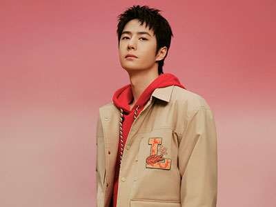 蜕变新年 福蛇环绕 LACOSTE 推出2025新春系列
