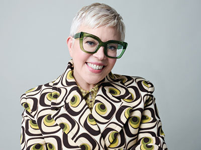 MIU MIU UPCYCLED BY CATHERINE MARTIN MIU MIU邀CATHERINE MARTIN联合呈献全新MIU MIU UPCYCLED系列 携其个人首部短片《GRANDE ENVIE》同步上线