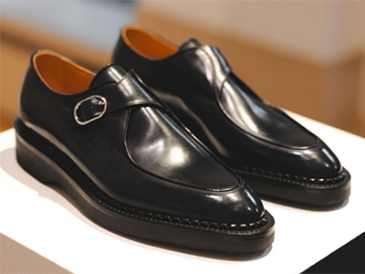 John Lobb 2026春夏系列：承袭英伦风范，立序当代型格
