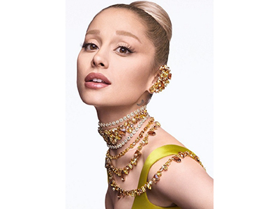 全球品牌代言人Ariana Grande闪耀出镜 摩登演绎施华洛世奇2025秋冬系列