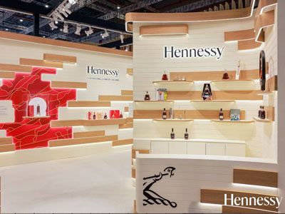 轩尼诗2025年第八届中国国际进口博览会(CIIE)之旅正式启幕 荣庆260周年华诞 携手耕耘可持续未来