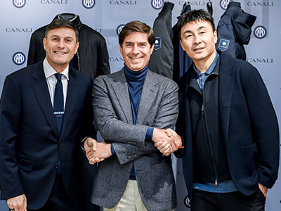 菁英风尚，双星共绘 CANALI 携手国米传奇巨星萨内蒂举办中国双城特别活动，共同发布 2025 秋冬国际米兰足球俱乐部限定服装系列