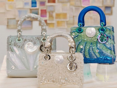 这个秋天，在上海欣赏DIOR LADY ART十周年展览