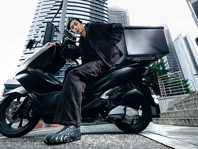 街头锋芒，全速释放  PUMA 再度联袂韩国设计师品牌SAN SAN GEAR  携Talon与Mostro Cage 鞋款强势回归