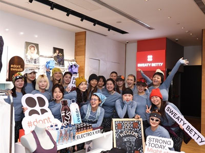 热练开年，自有光芒 SWEATY BETTY热力户外跑社群活动，闪耀上海梧桐街区