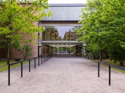 Max Mara 女性艺术奖开启全球巡回，首站落地印尼雅加达MACAN博物馆