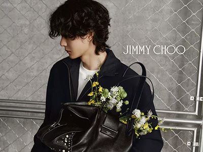 全球品牌代言人王一博演绎全新BAR HOLDALL系列手袋