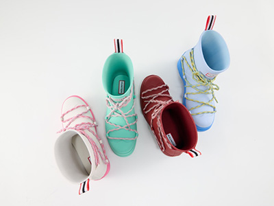 HUNTER 春日酷玩雨靴焕新上市  ——彩履映春，鞋挂添趣