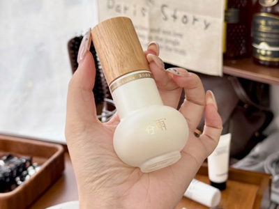 实验室数据揭秘：哪款美白精华既能“高效抑黑”又不伤屏障？4款深度解析