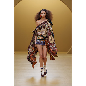 ZIMMERMANN 2026 秋季成衣系列“自成锋芒”