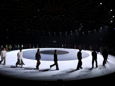 ​风尚无形，聚则成势|杉杉2026秋冬发布重构男士着装新境