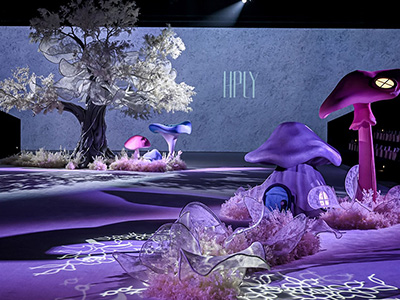 HPLY荷比俪「未境之旅」开启2026秋冬上海时装周 以蕾丝书写柔韧