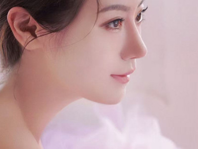 清透系美女天花板？网友评价：这分明是“学术型美貌”