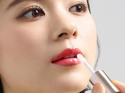 美容调查发现：唇膏叠用已成潮流 花王教你“色泽剔透，质感晶莹”的叠彩唇妆法