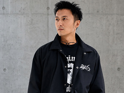 BAPE®携手EVOLUTION推出限定TEE 街头时尚碰撞摇滚乐章的进化之作