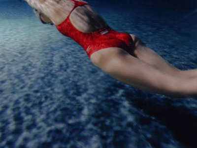 UNDEFEATED × Speedo 联名系列正式发售