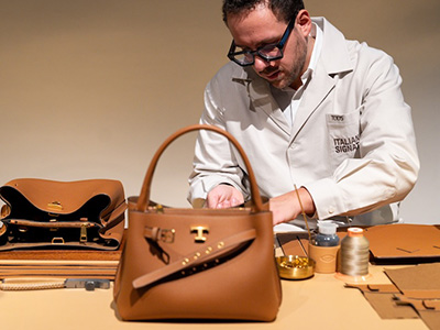 TOD’S 推出 MY SIGNATURE 个性化定制服务 于经典之上，镌刻专属印记