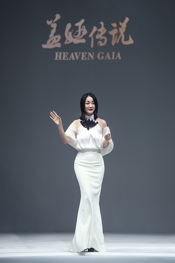 设计师 精修.jpg