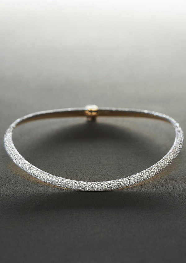 16-Iconica Choker.jpg