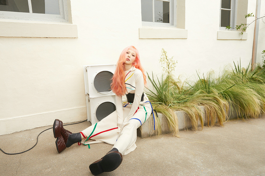 20210713171359wsgbp.jpg LOEWE罗意威 X 泫雅.jpg