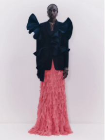 新闻稿：Alexander McQueen 2022早春女装系列瞩目呈献1579.png