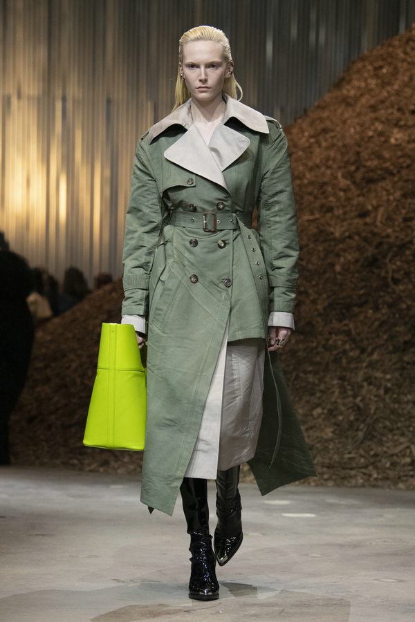 mcq_fw22_009.jpg