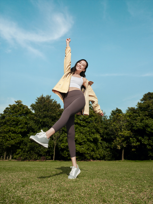 Female Model_ Suburb Look_KV_BULMYA+ERANTIS.jpg