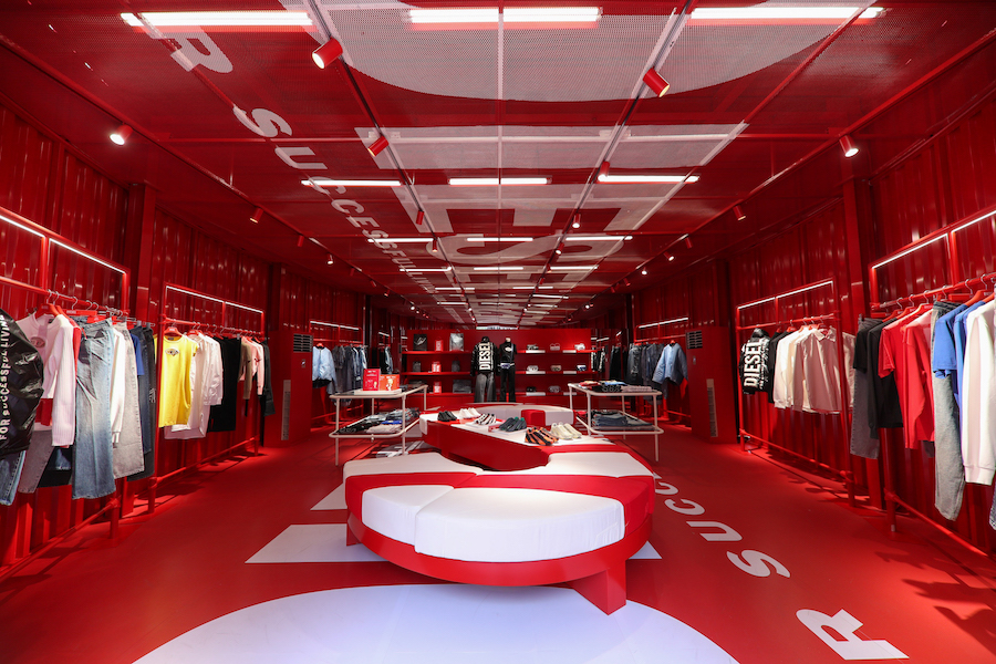 DIESEL2022秋冬系列快闪店_淮海TX (2).jpg