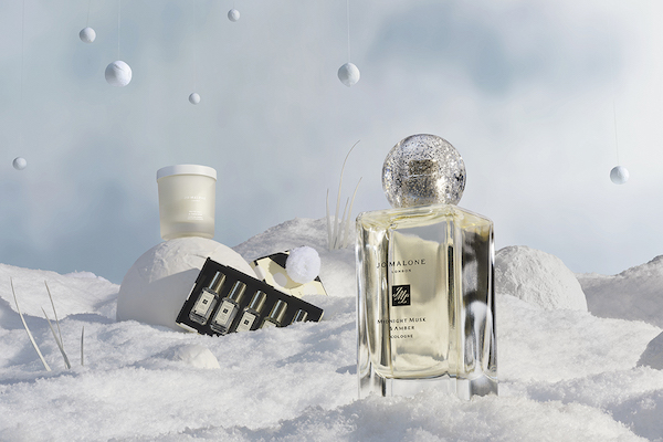 20221031180430yxiuk.jpg 祖·玛珑 午夜麝香与琥珀氛围图.jpg.jpg