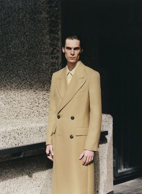 AMQ MENSWEAR PRE SS23 LOOK 16.jpg