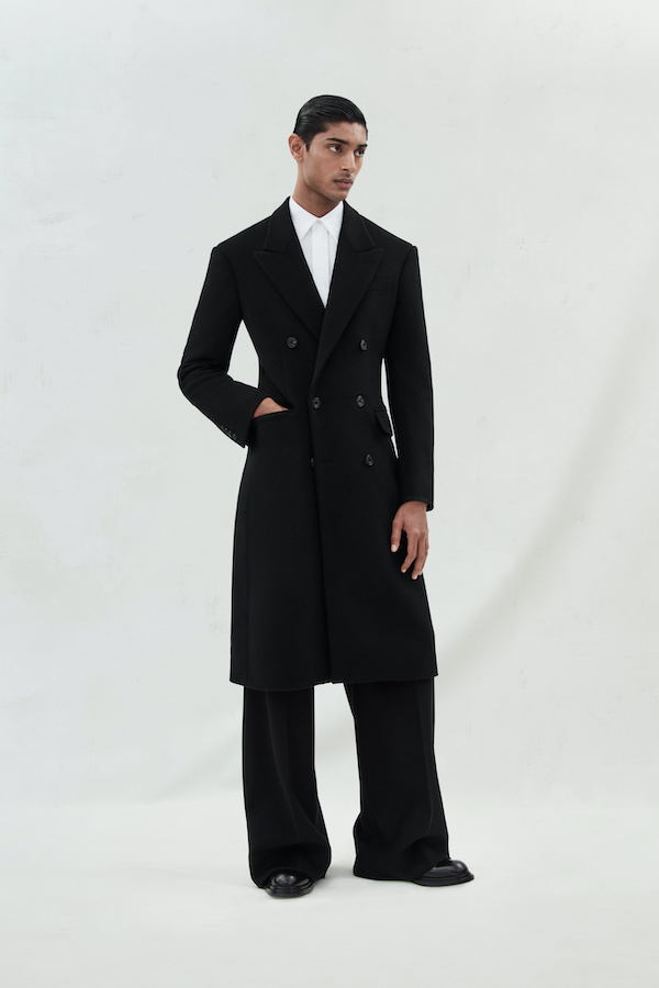 AMQ AW23 MENS LOOK 2.jpg